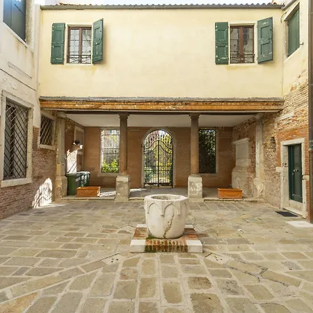 Palazzo Gradenigo by Wonderful Italy-3